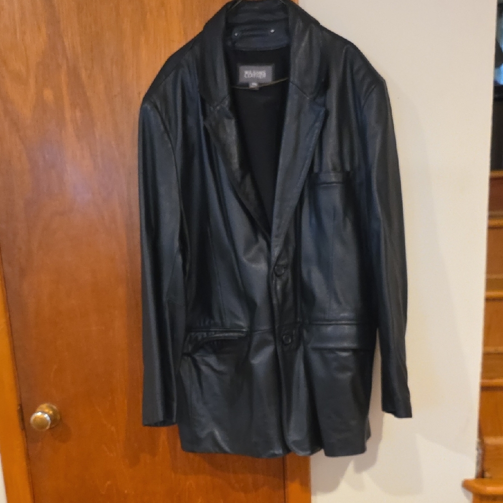 Wilsons Leather Sleek Black Outerwear